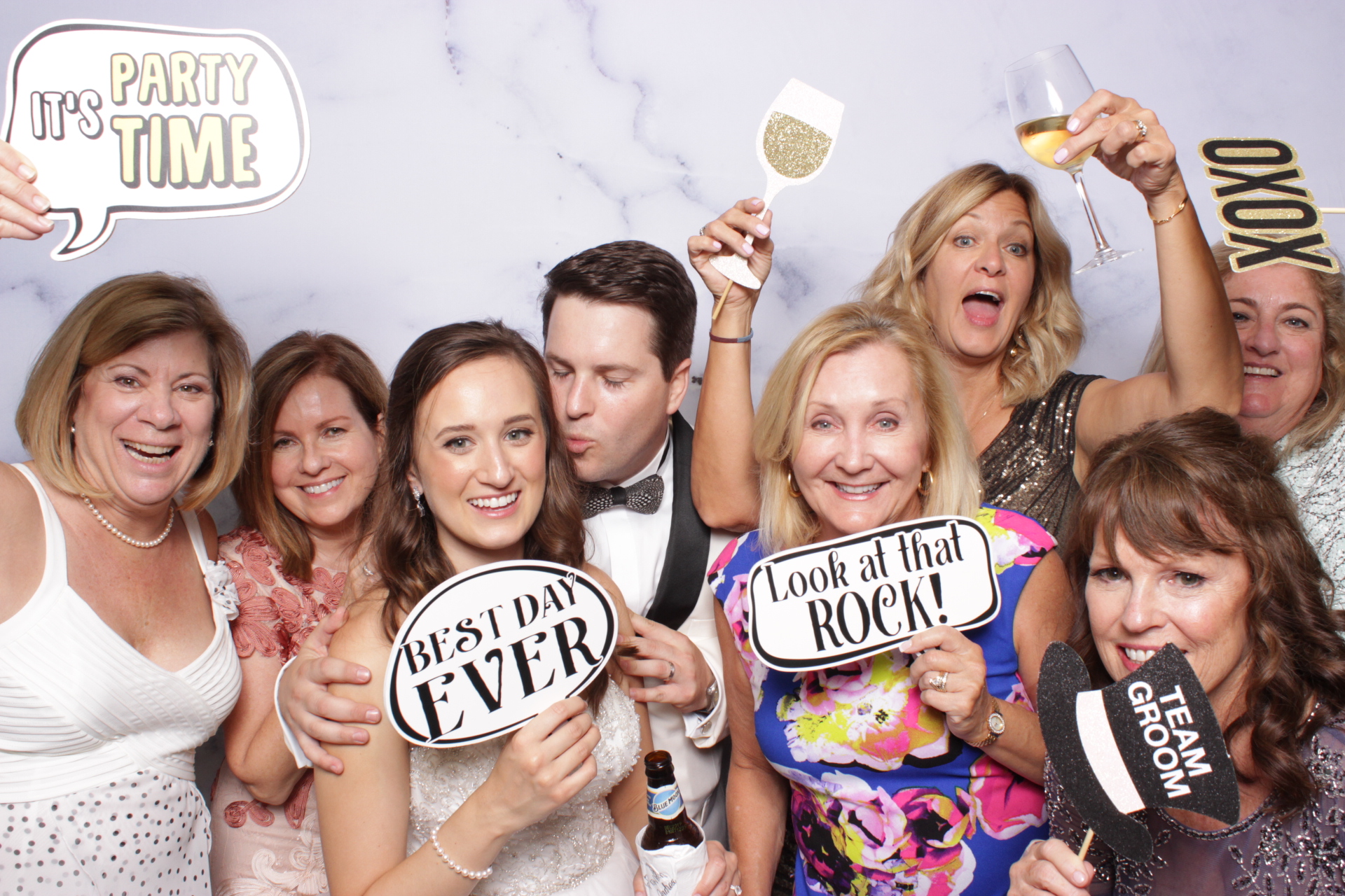 Andrea + Brett | View more photos from the event at events.alfrescophoto.com/u/AlfrescoPhoto/Andrea-Brett